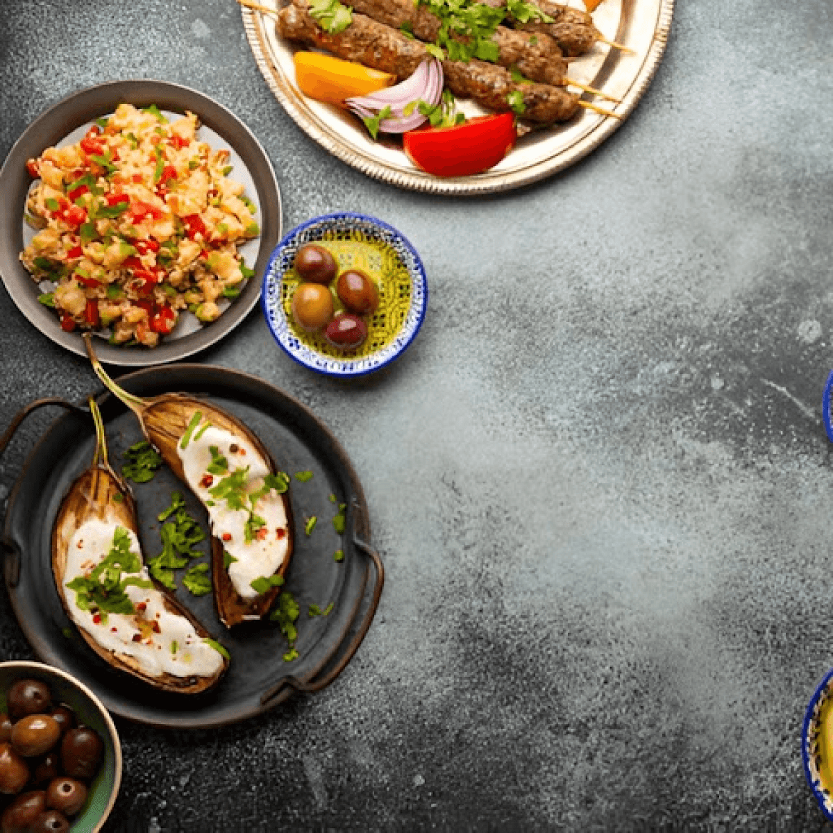 Top Reasons to Order Catering from Naan Kabob for Your Office